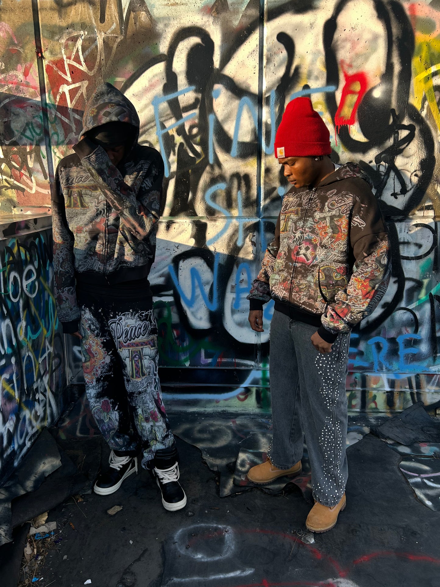 PEACEOFART GRAPHIC SWEATS