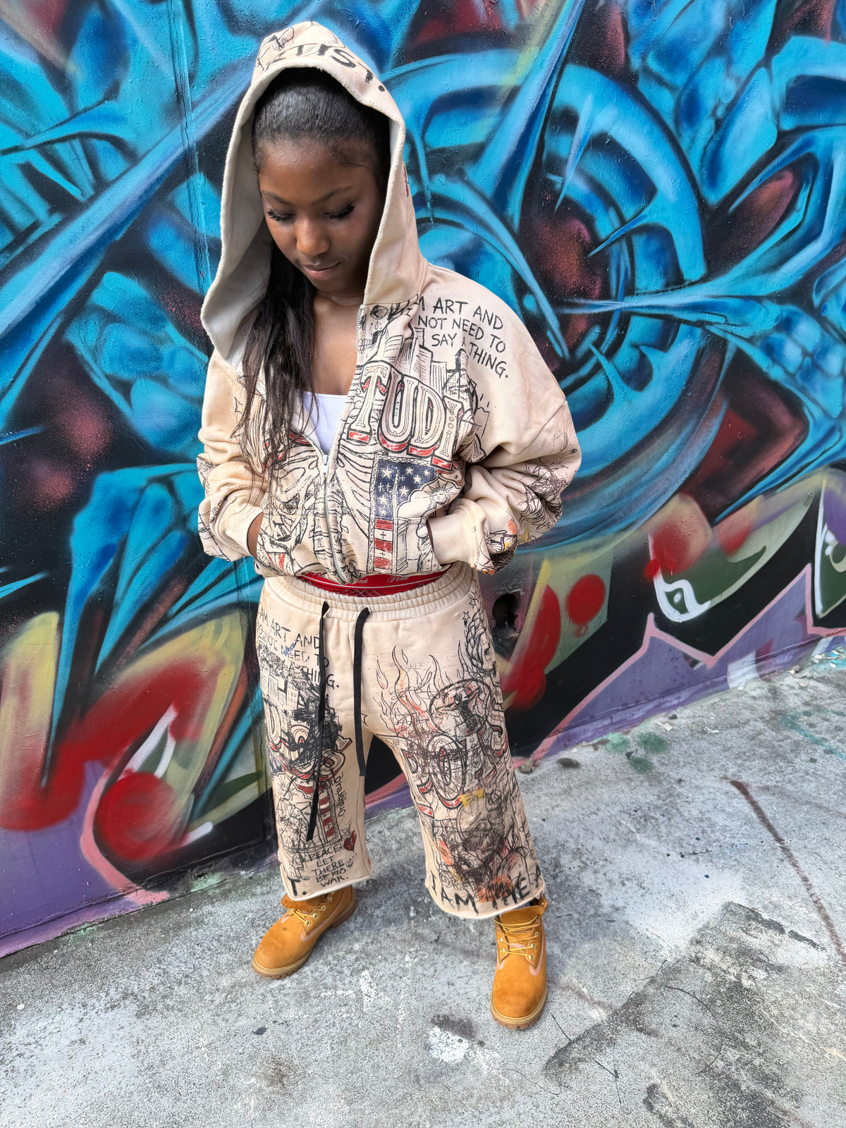 PEACE OF ART CRÉME GRAPHIC JACKET